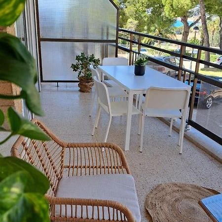 Colibri Apartment Beach Салоу Екстериор снимка