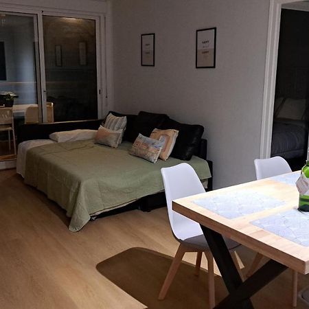 Colibri Apartment Beach Салоу Екстериор снимка